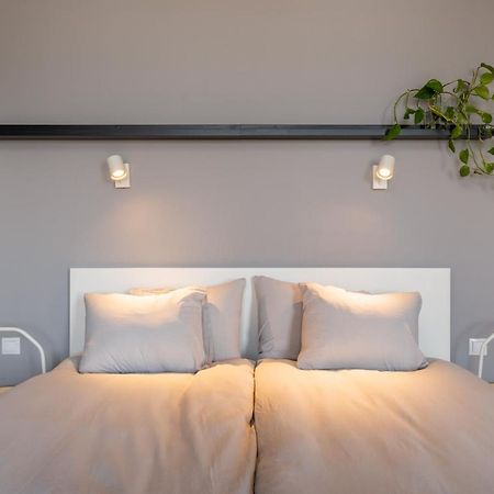 Cosy Studio With River View ريغا المظهر الخارجي الصورة